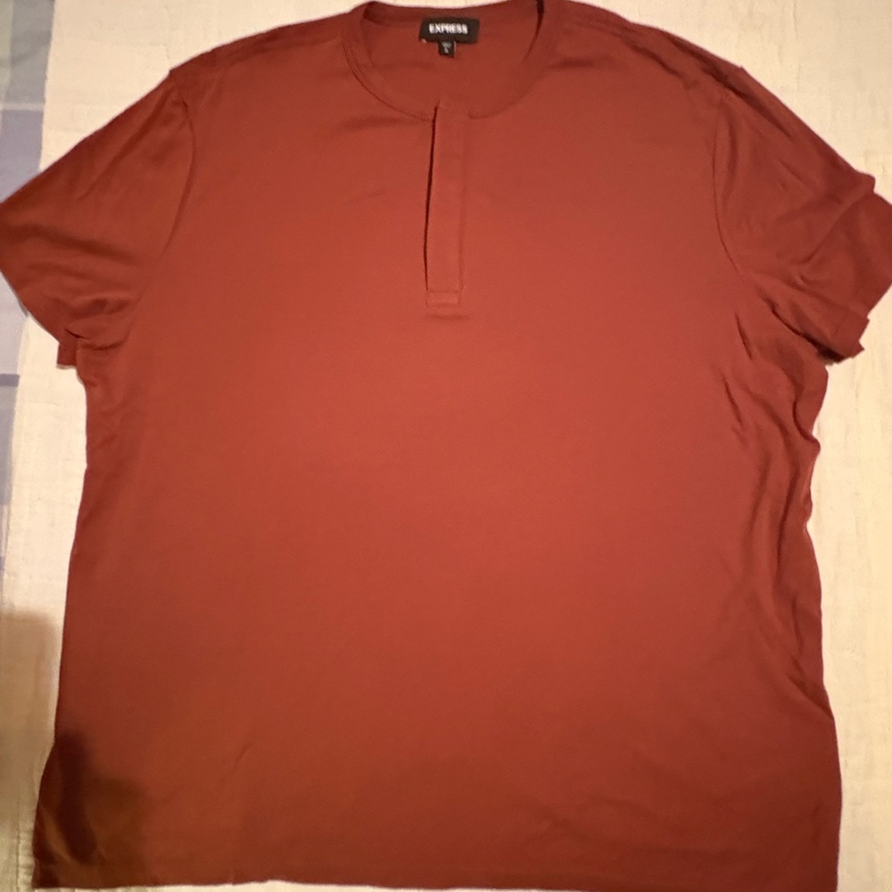 Express Men's Rust Short Sleeve Casual Shirt with Covered Buttons